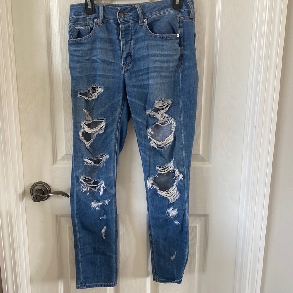 American Eagle Tomgirl jeans